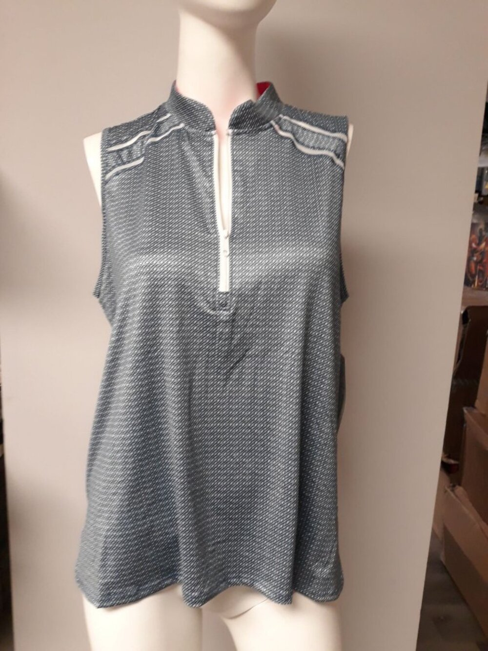 Lucky in Love Women's Golf Pull Over Shirt Blue Size XL NEW WITH TAGS!